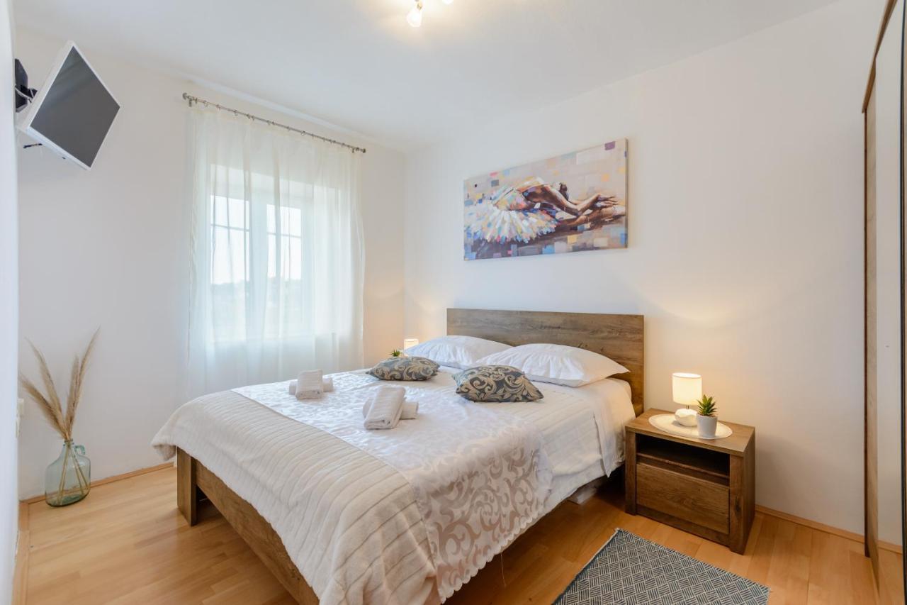 Apartman Mare Milna  Exterior foto